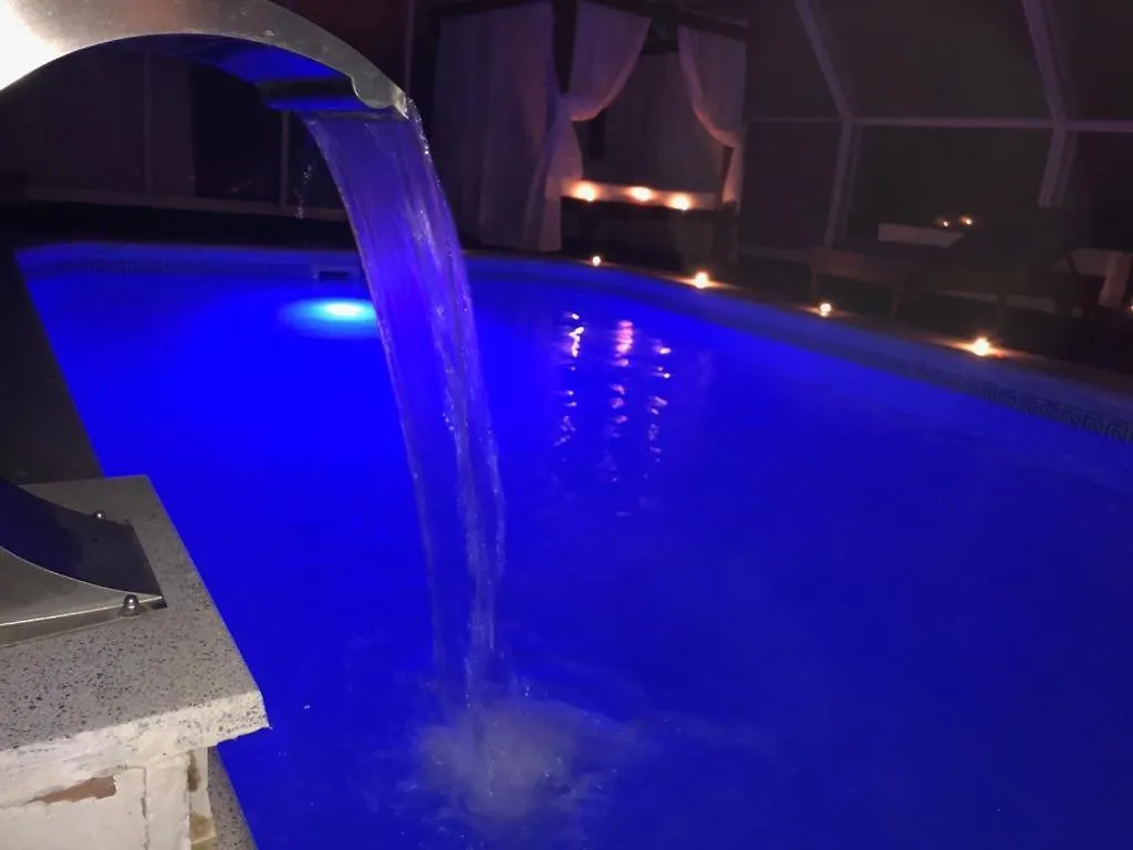Villa De Los Suenos En Granada Spain